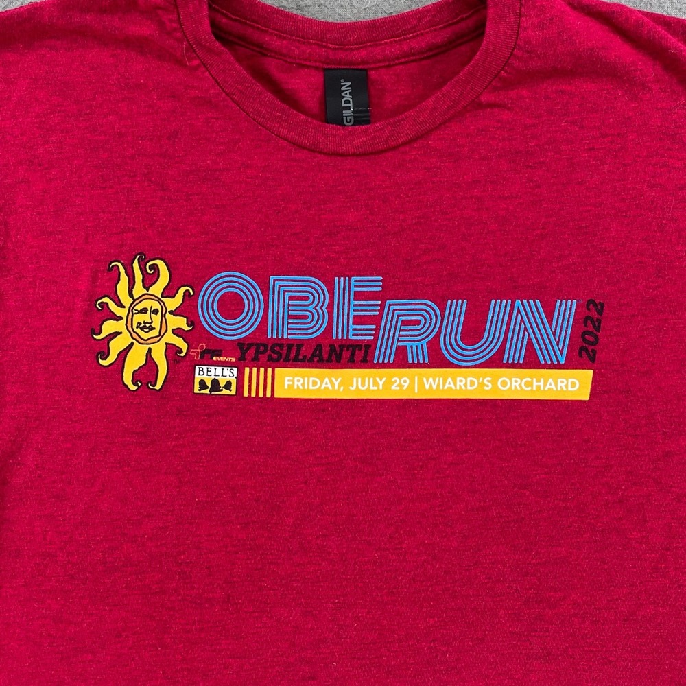 Gildan Men T Shirt‎ Red Cotton Blend Small Oberun 2022 Graphic Athletic Casual